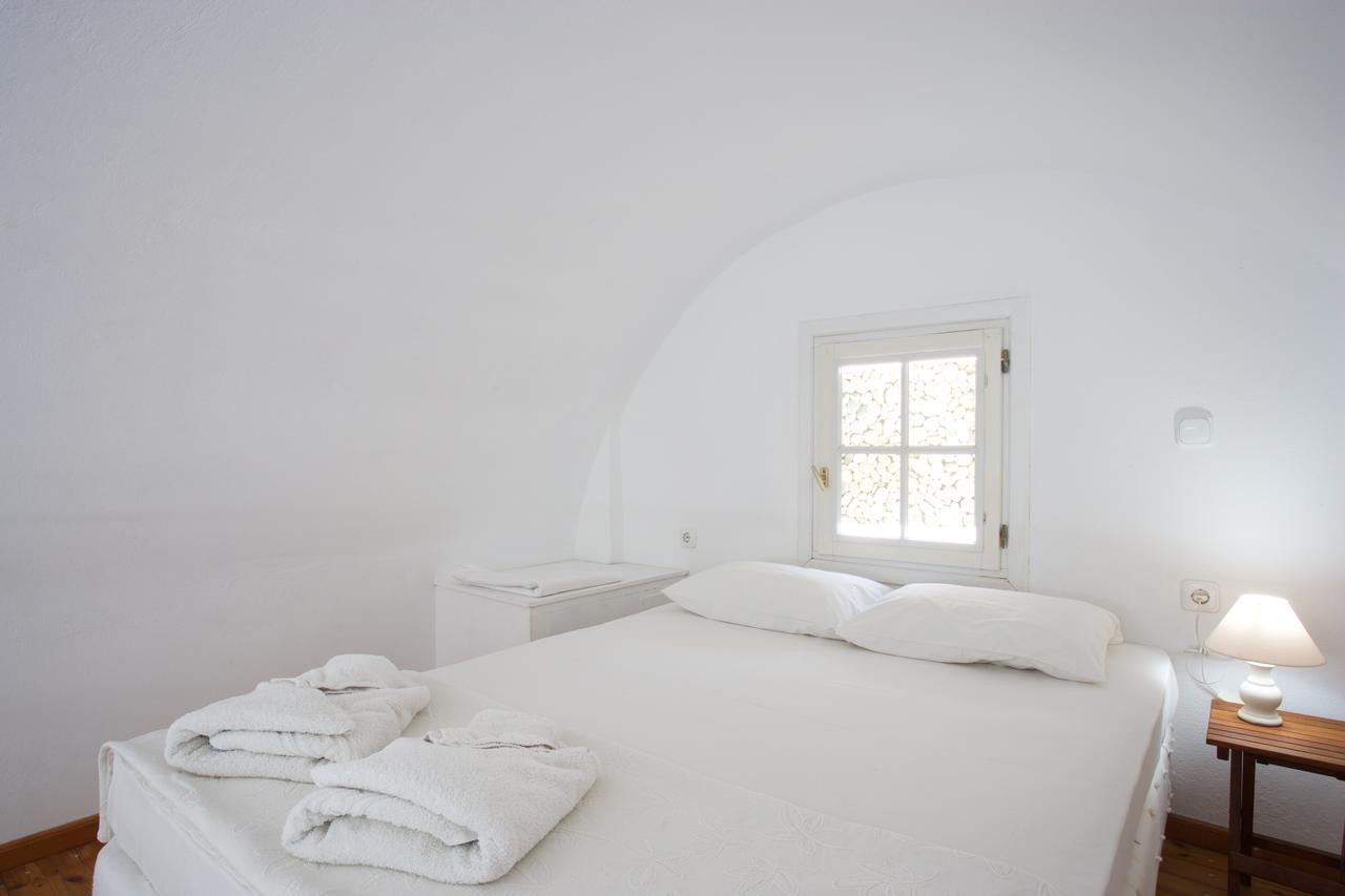 Lavarock Santorini เปริสซา ภายนอก รูปภาพ