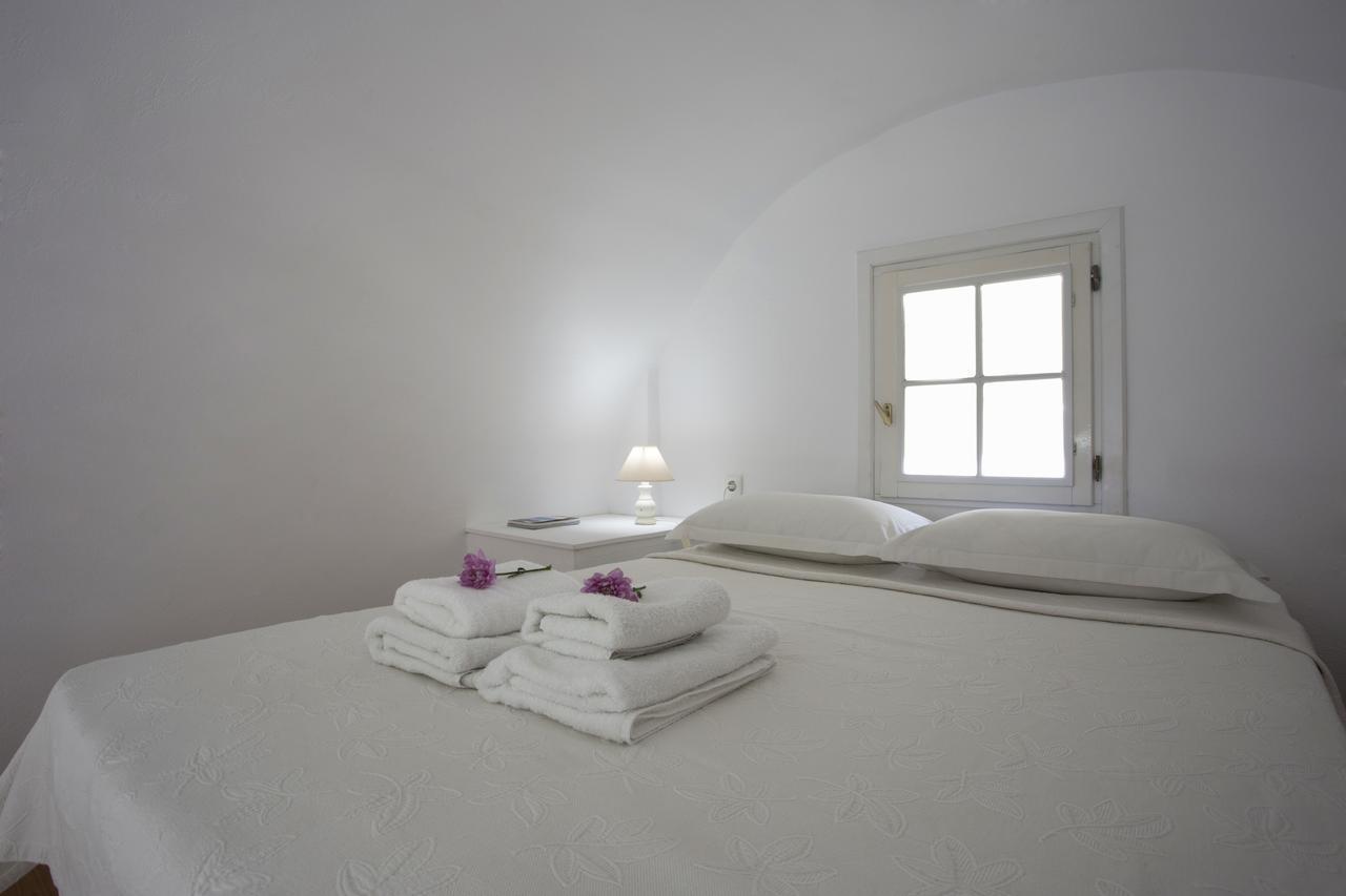 Lavarock Santorini เปริสซา ภายนอก รูปภาพ